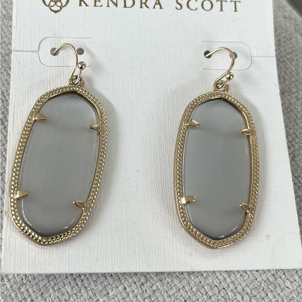 Kendra Scott Grey Earrings